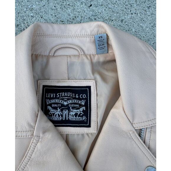 NWOT - Levis Jacket, faux leather, Moto Jacket, size XS, motorcycle, biker - Picture 3 of 11